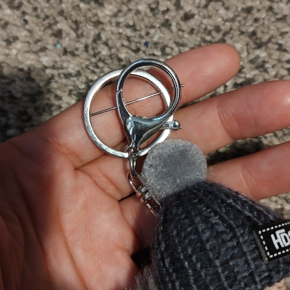 Baby Doll Keychain - Picture 2 of 3